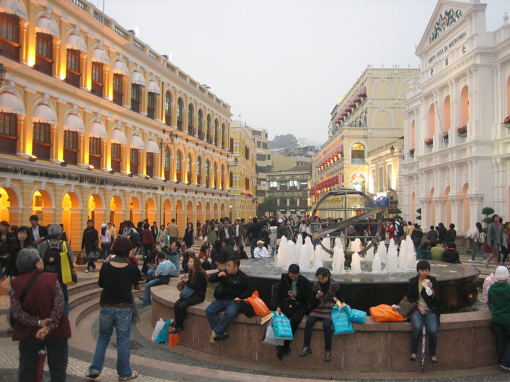 The World's Cheapest Destinations Mobal