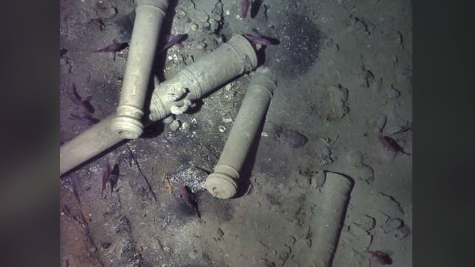 An image from 2018 showing cannons from the San José on the seafloor.