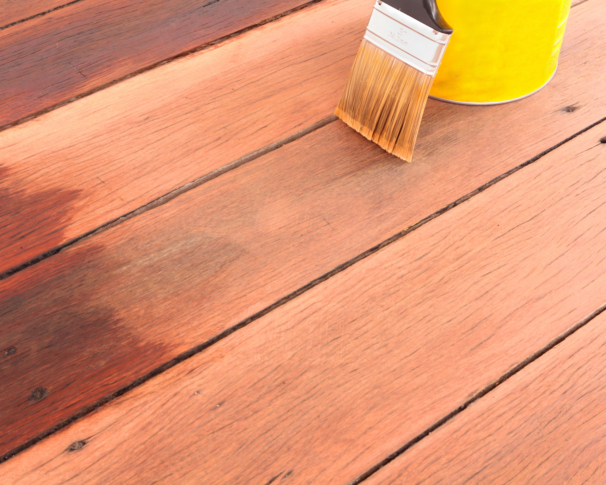 How long does it take deck stain to dry? Our advice explains Gardeningetc
