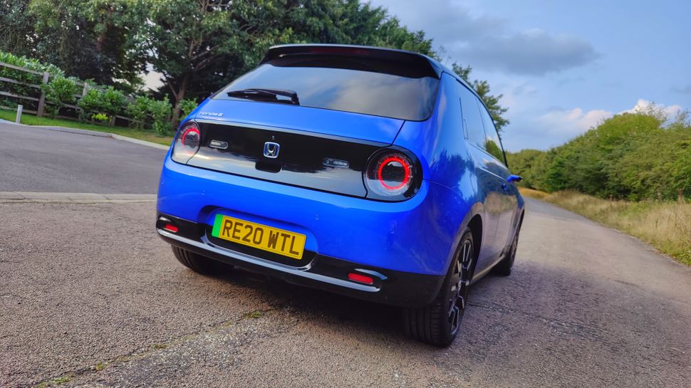 Honda e review a cute, techpacked electric car for the city, with one