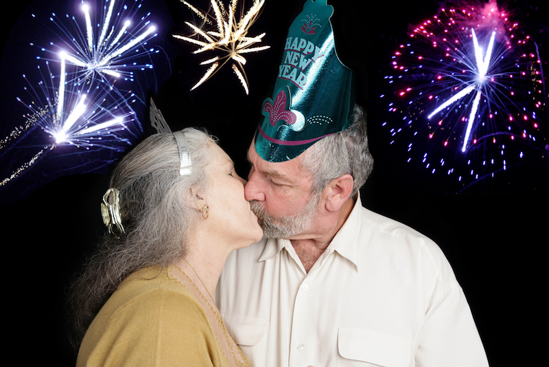 new year&rsquo;s kiss