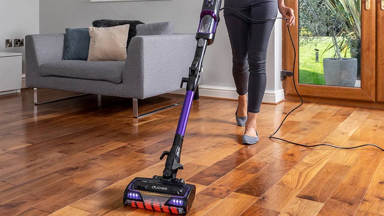Why I’m switching my Dyson vacuum cleaner to a Shark model T3