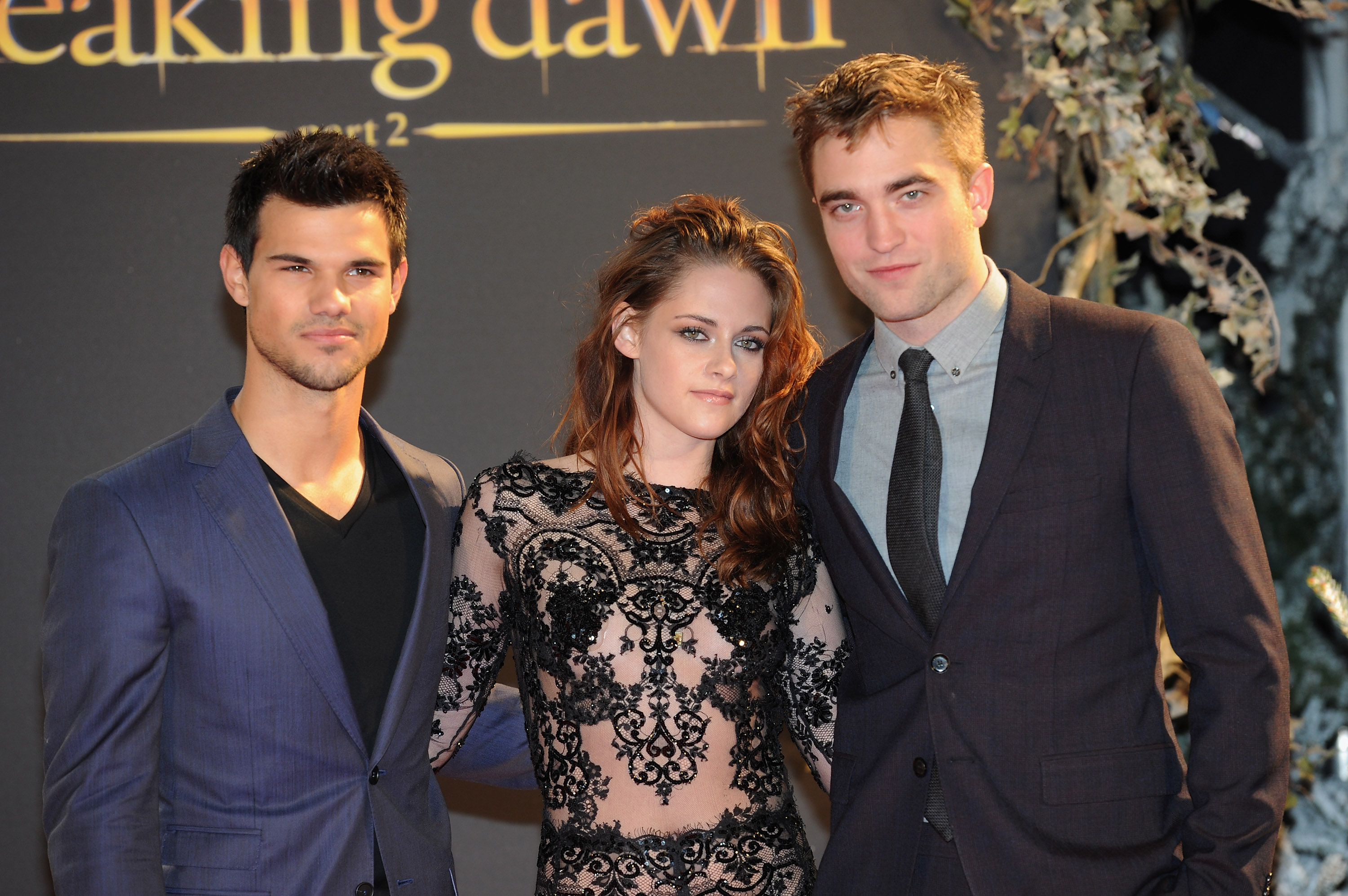 10 Years Later, Check Out Robert Pattinson, Kristen Stewart And More At