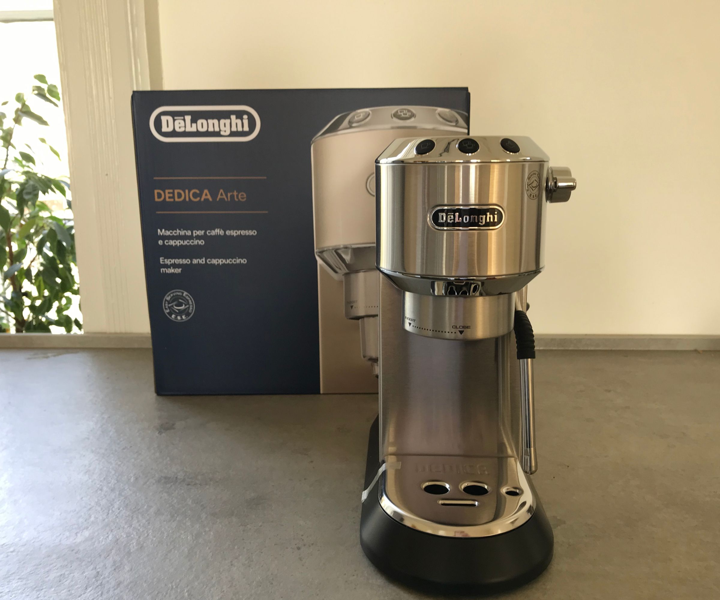 De'Longhi's most affordable espresso machine just got…