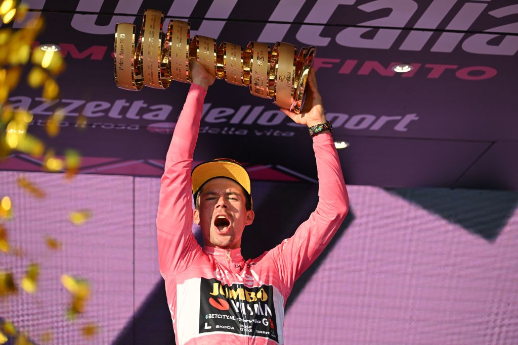 As it happened Roglic wins Giro d'Italia as Cavendish captures final