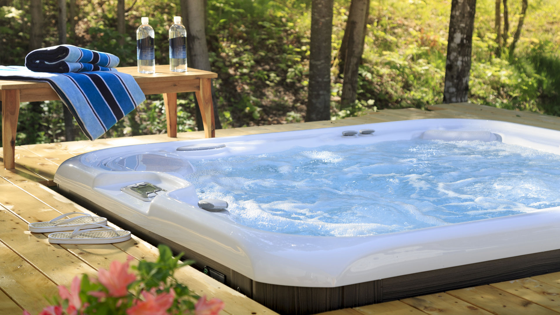 Best Hot Tubs 2022 Top Ten Reviews