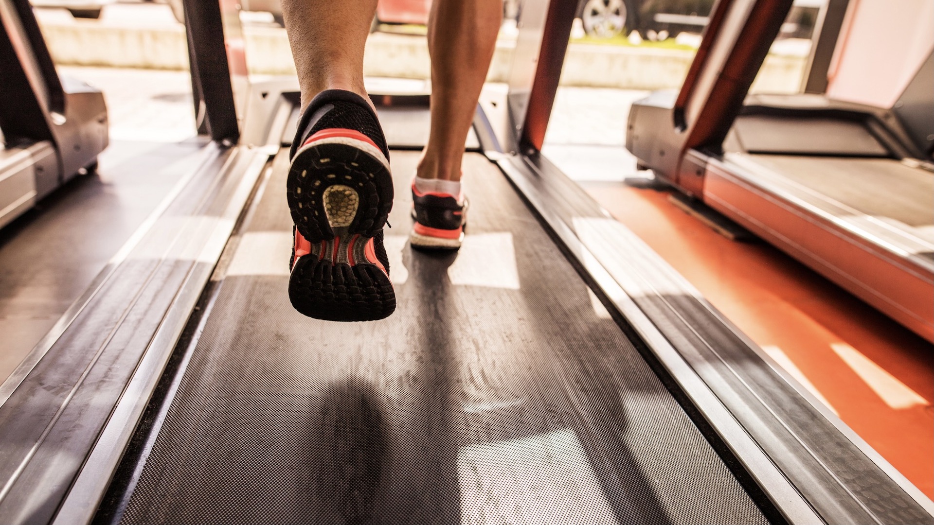 Treadmill running versus road running which is best? Advnture