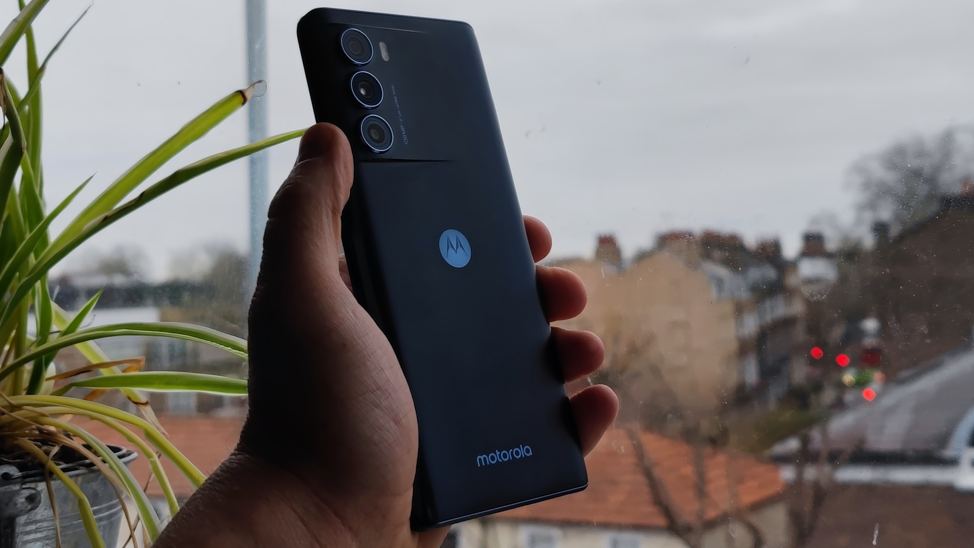 Moto G200 review TechRadar