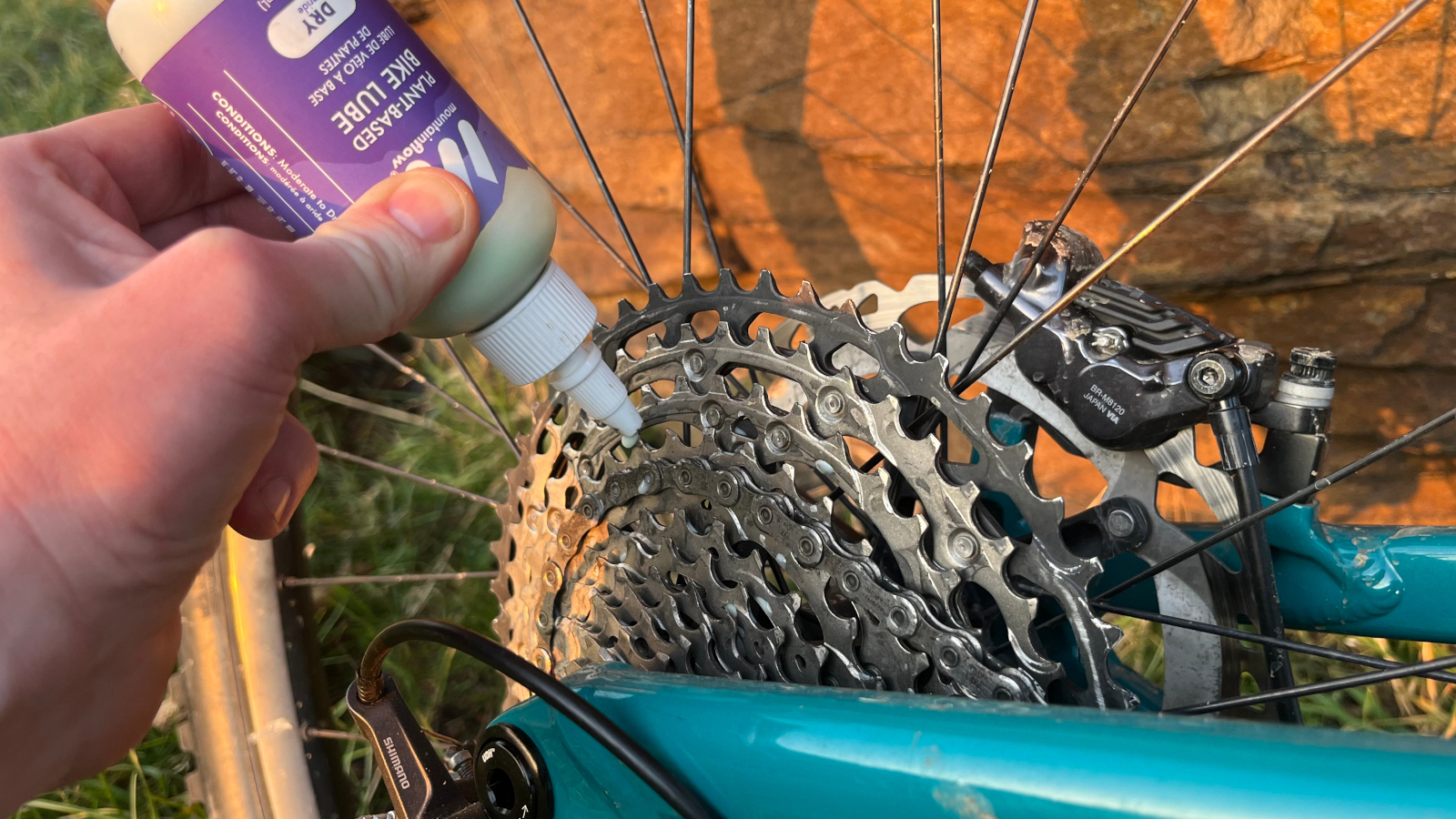 Mountainflow Eco Wax Dry Chain Lube review Bike Perfect