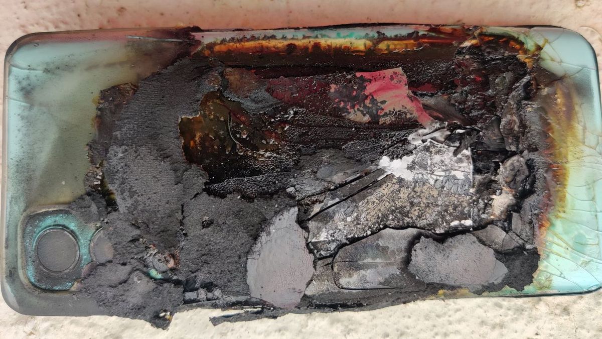 This camera phone battery spontaneously exploded and it was only 5