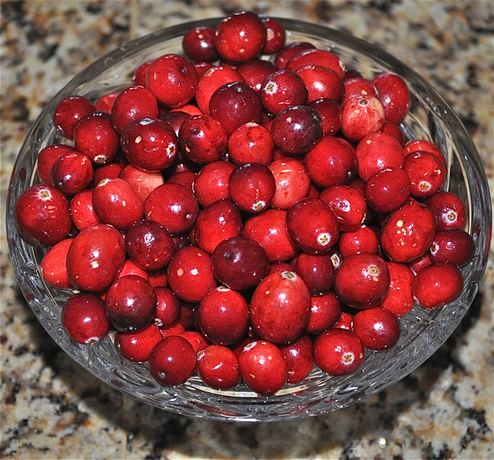 ommercial farming of cranberries began in the 1800�s