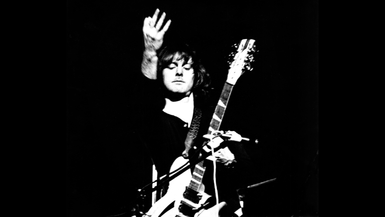 Watch the Byrds’ Epic Instrumental Rendition of Their Breakthrough