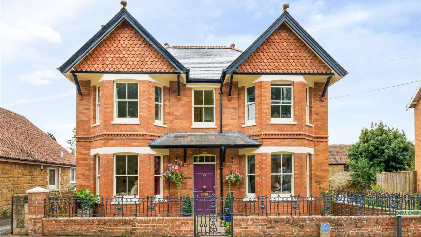 Best properties classic Edwardian houses for sale in UK August 2023