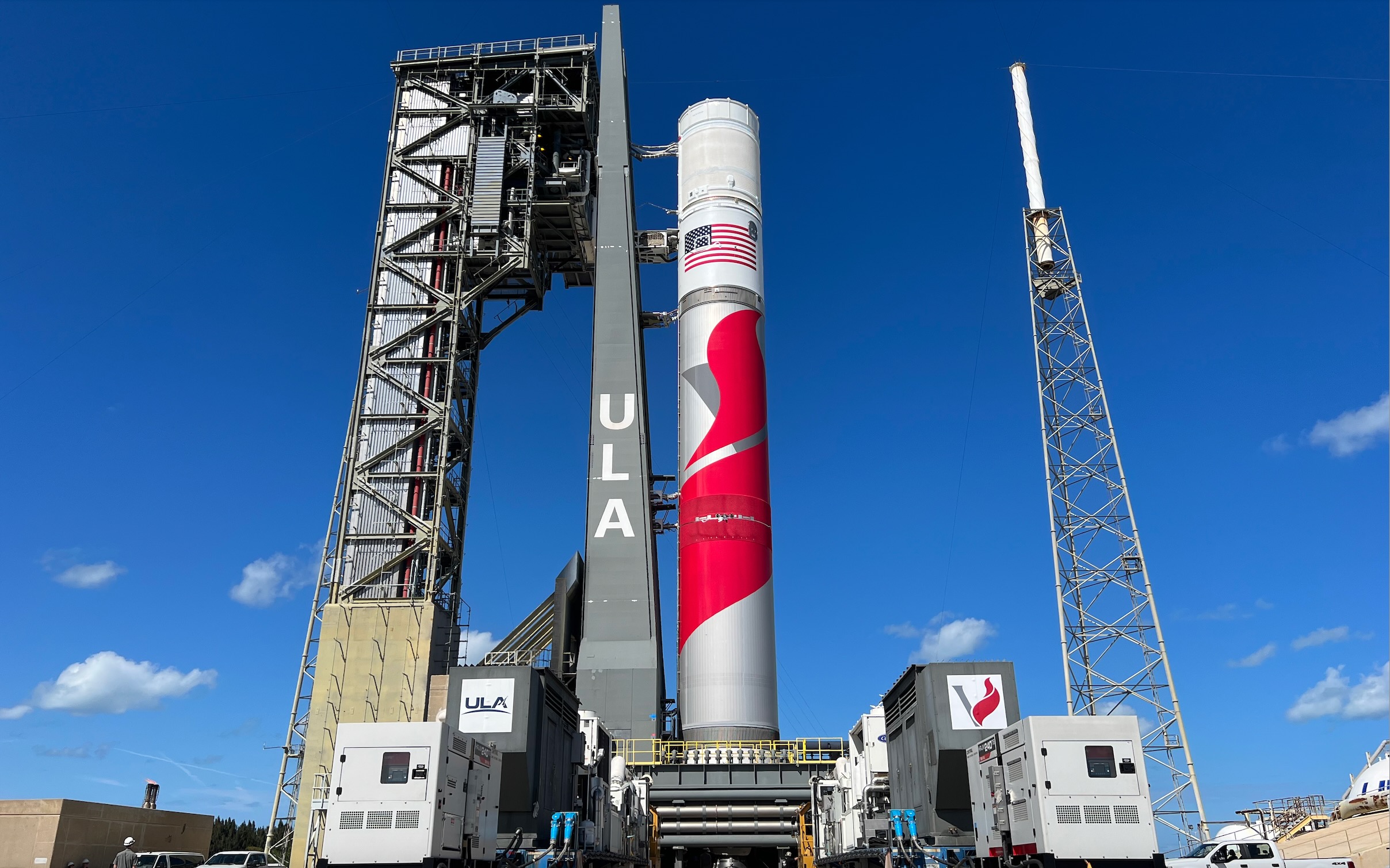 1st Vulcan Centaur rocket rolled to launch pad for testing (photos) Space
