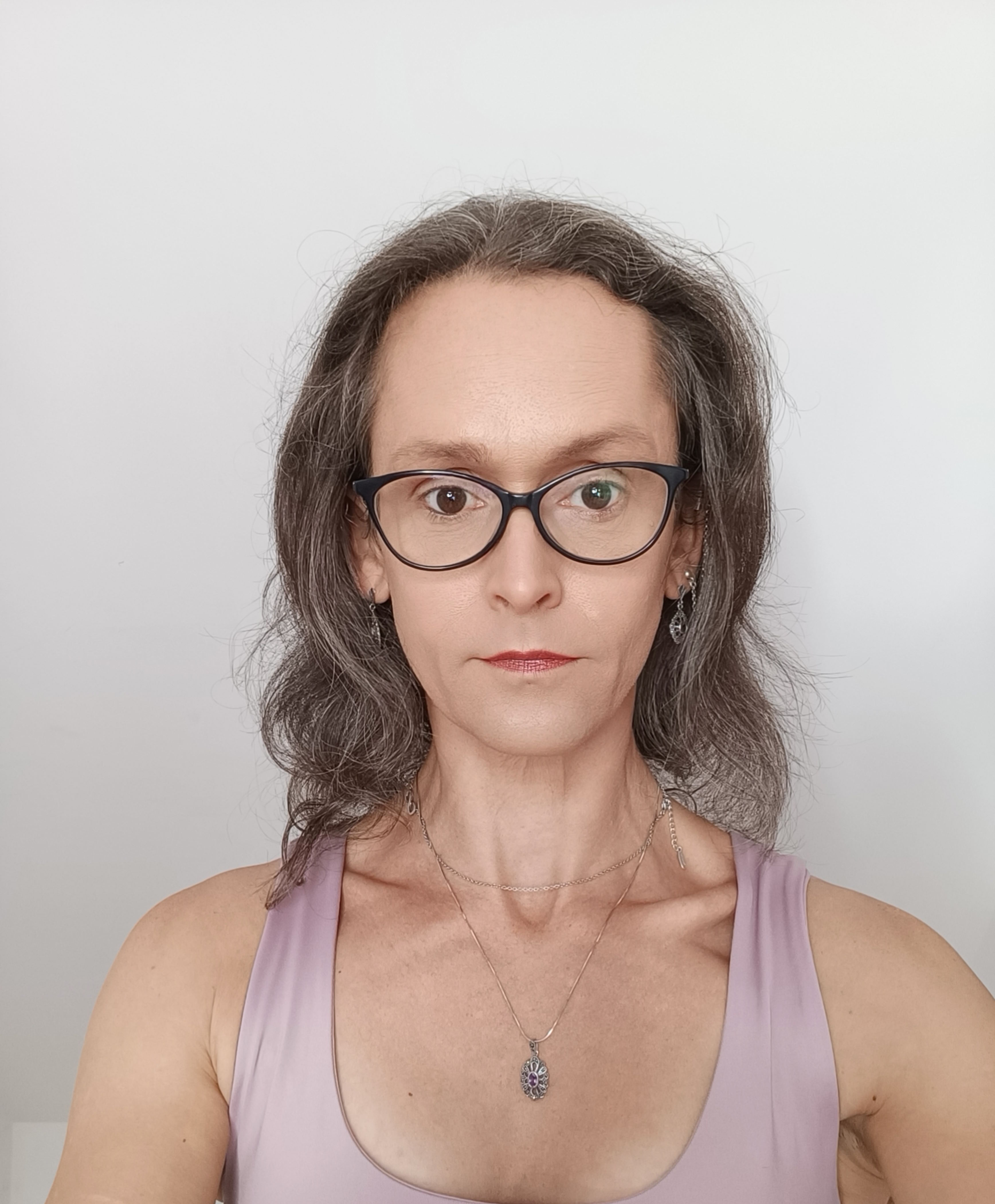 Facebook Messenger for Windows now has a dark mode here's how to