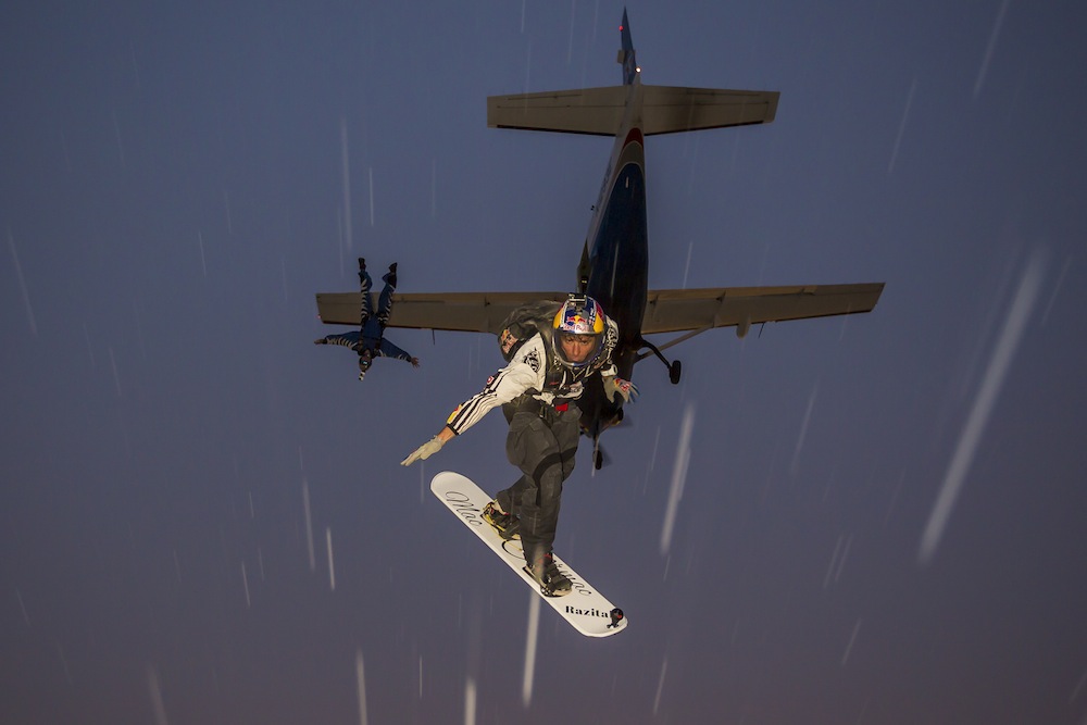 Sean MacCormac Skydives Through Thunderstorm
