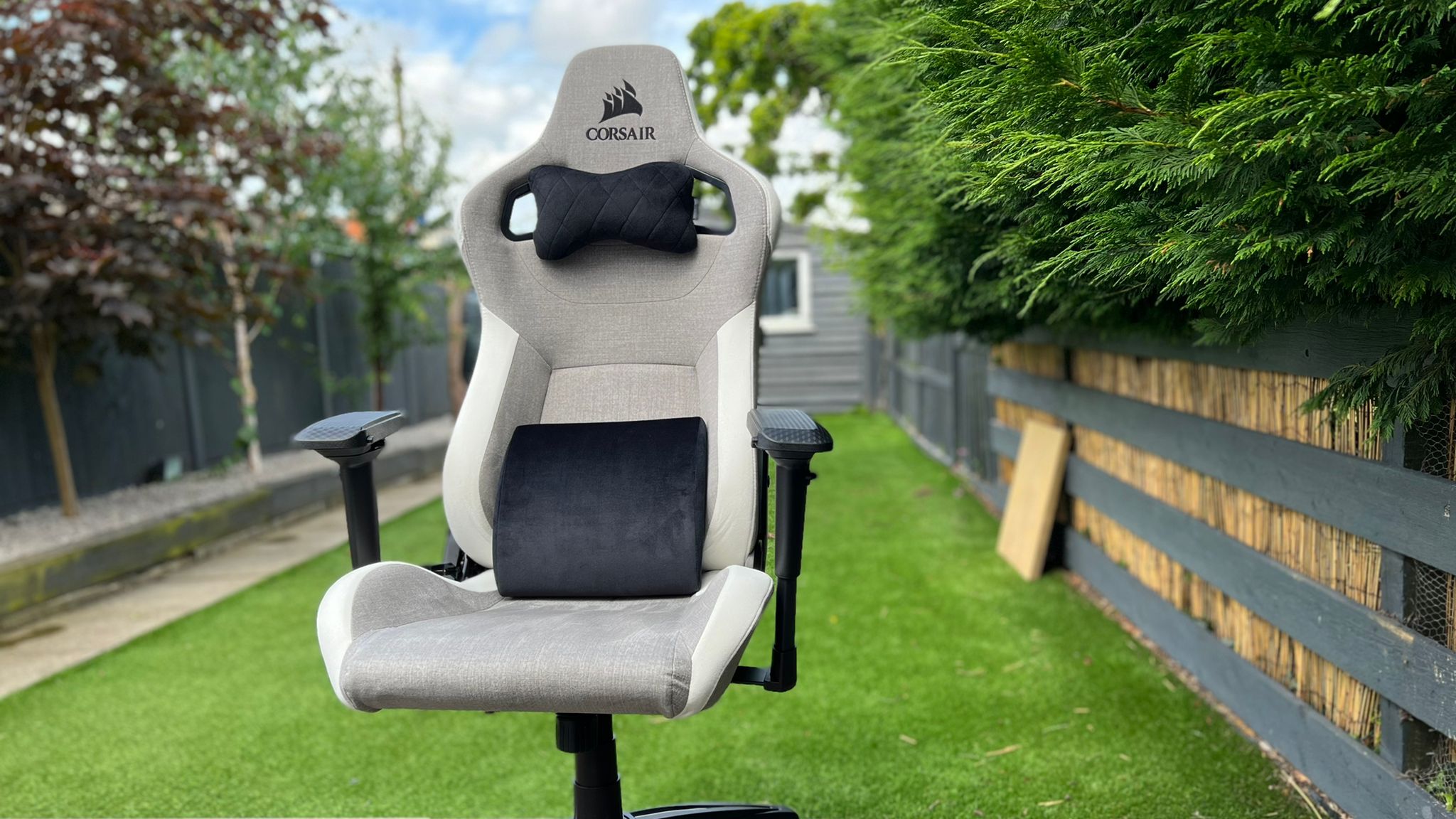 Corsair T3 Rush gaming chair review "A premium chair, at a nonpremium