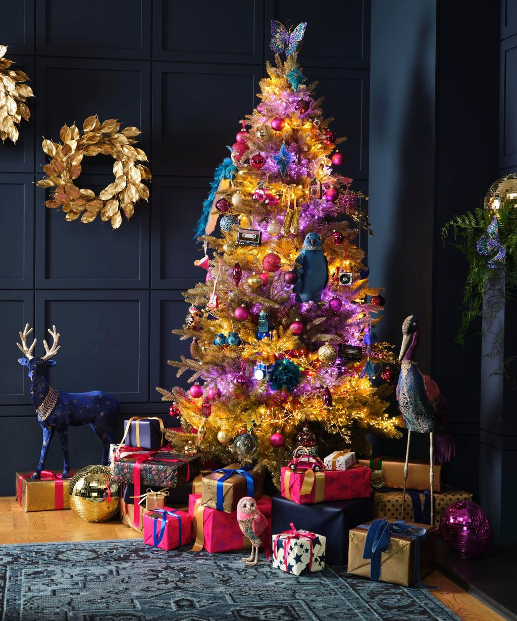 How to decorate tastefully for Christmas with what you already own