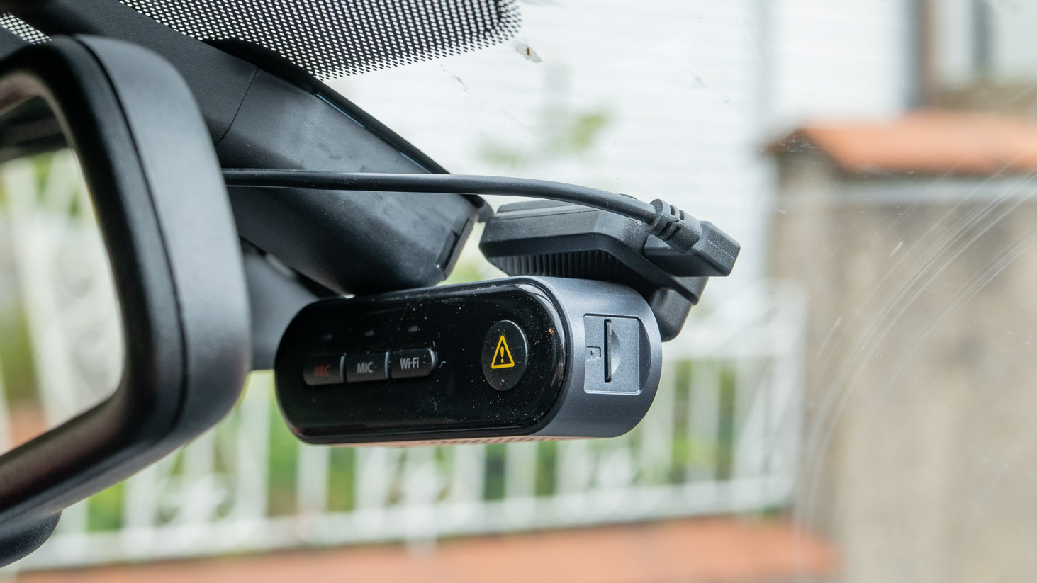 Viofo WM1 dash cam review