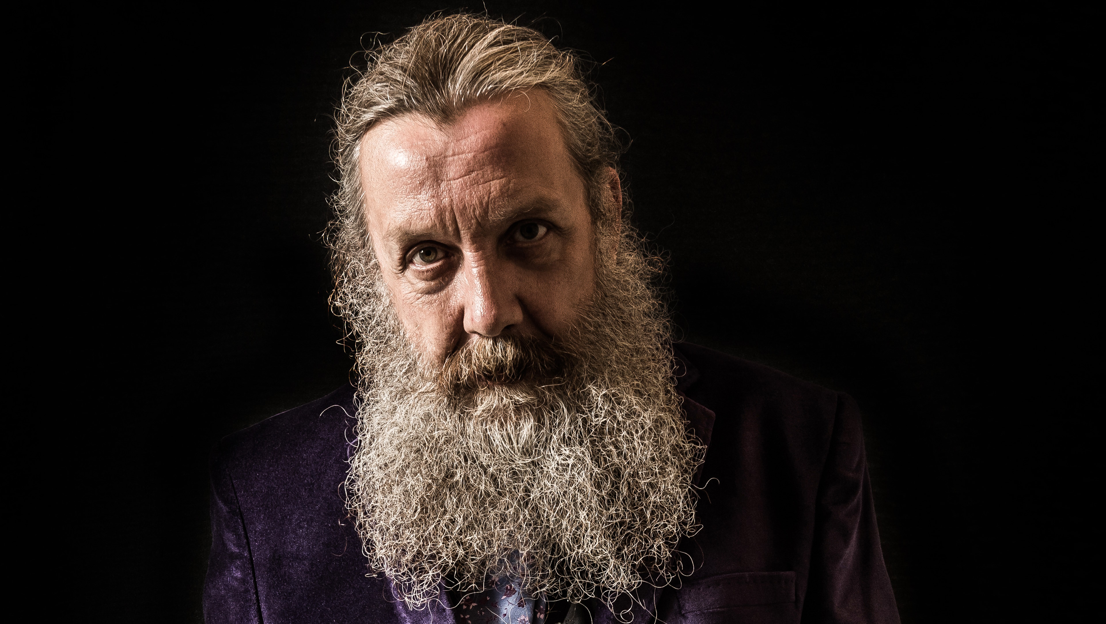 Comics legend Alan Moore calls out 'reflexive…