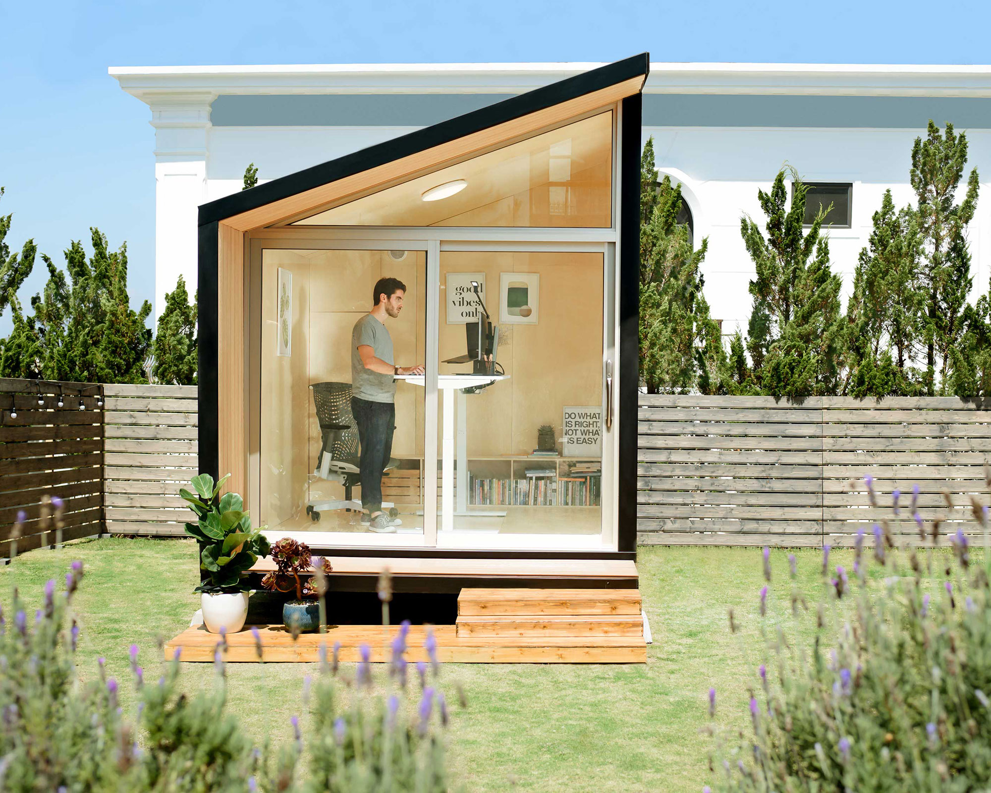 This DIY backyard office can be assembled in one day Gardeningetc