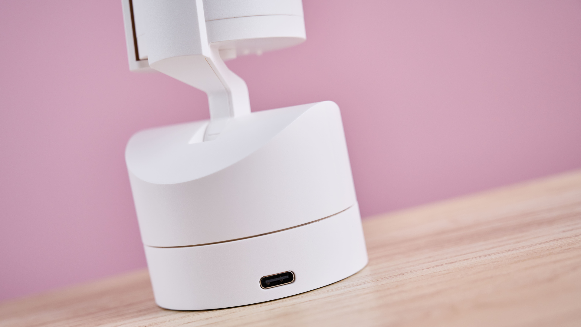 Ring PanTilt Indoor Cam review would make the…