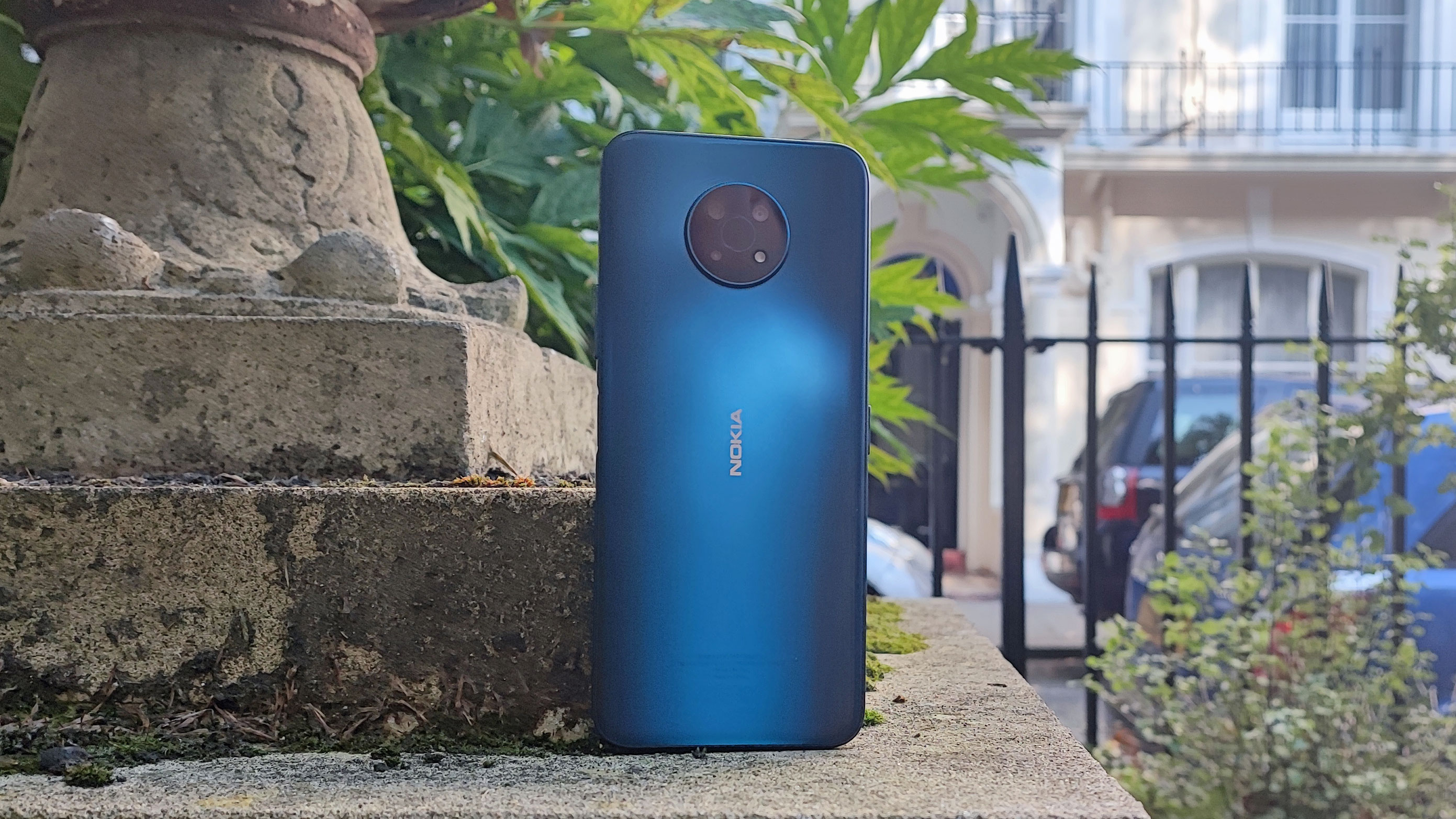 This new cheap Nokia phone has 5G and an absolutely giant screen