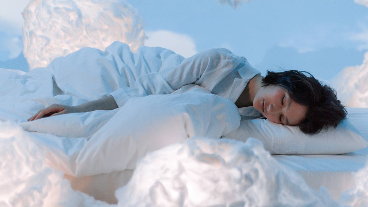 Beat the UK clock change with these 5 expertapproved sleep tips T3