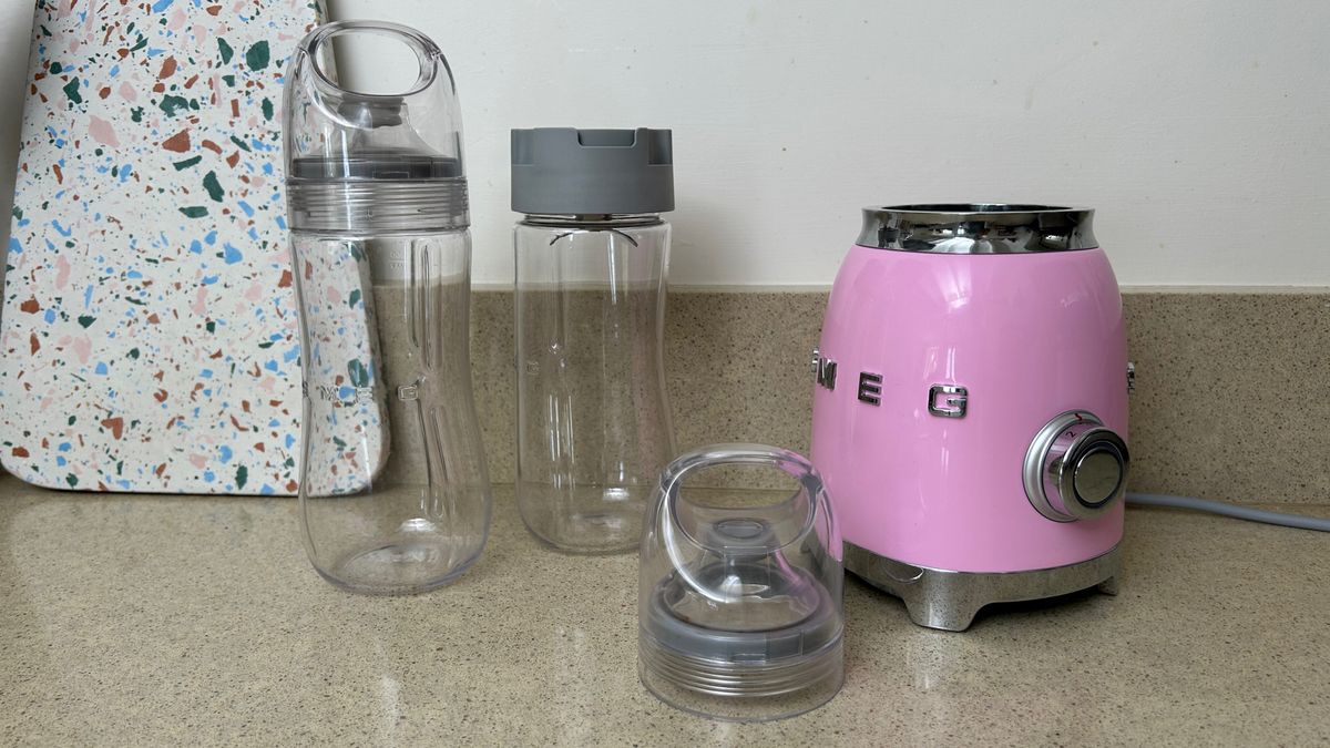 Smeg Personal Blender review a fun retrostyled blender for making