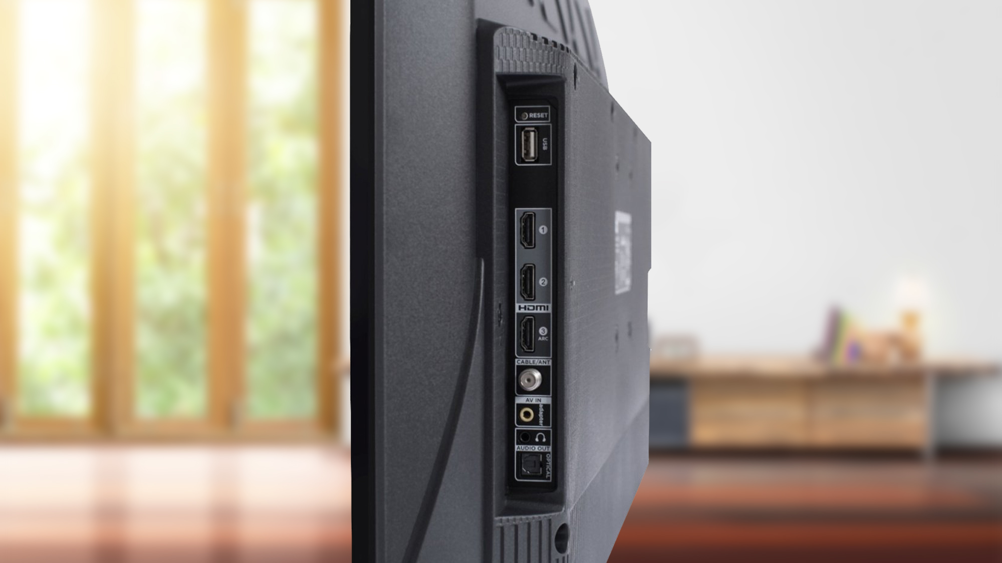 TCL 3 Series 32inch Roku TV review A small smart TV that’s cheap