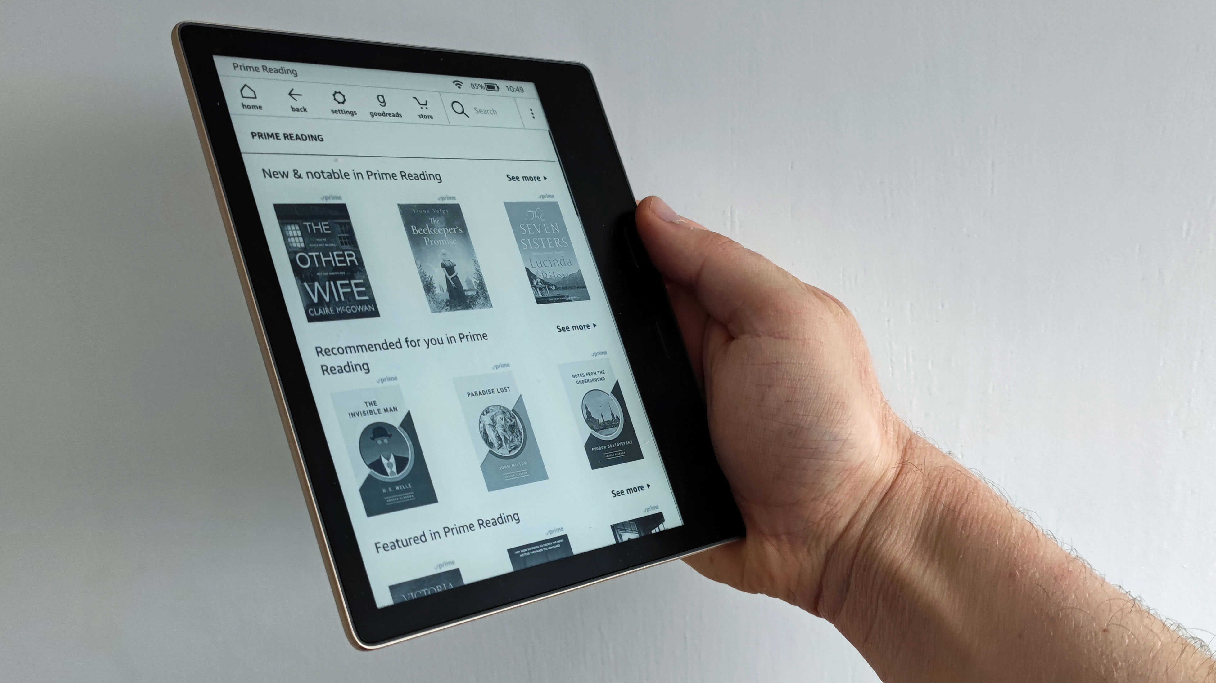Amazon Kindle how to buy, download and lend books on a Kindle ereader