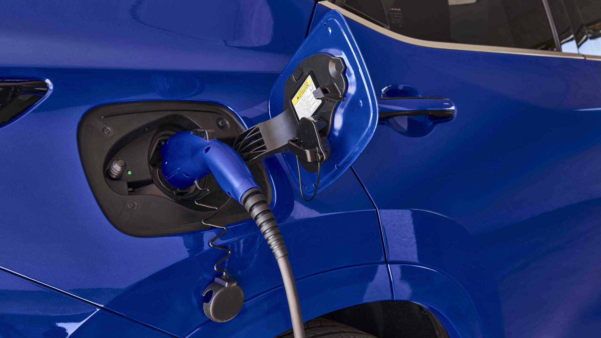 The new Lexus NX has two features that's got us saying 'finally