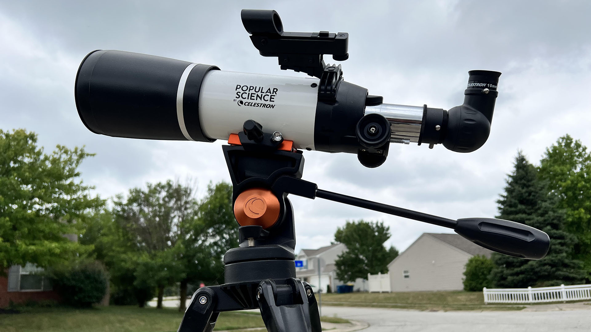 Popular Science by Celestron AstroMaster 80AZS telescope review | T3
