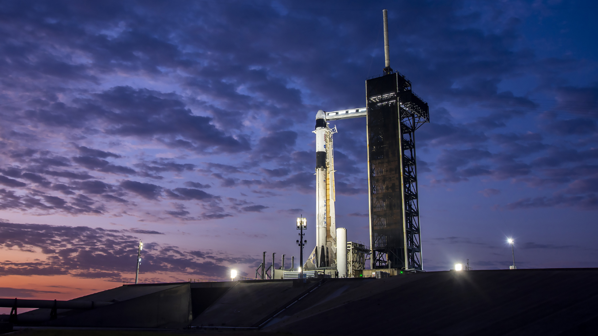 SpaceX Dragon meets sunrise at launch pad for Crew10 flight photo of