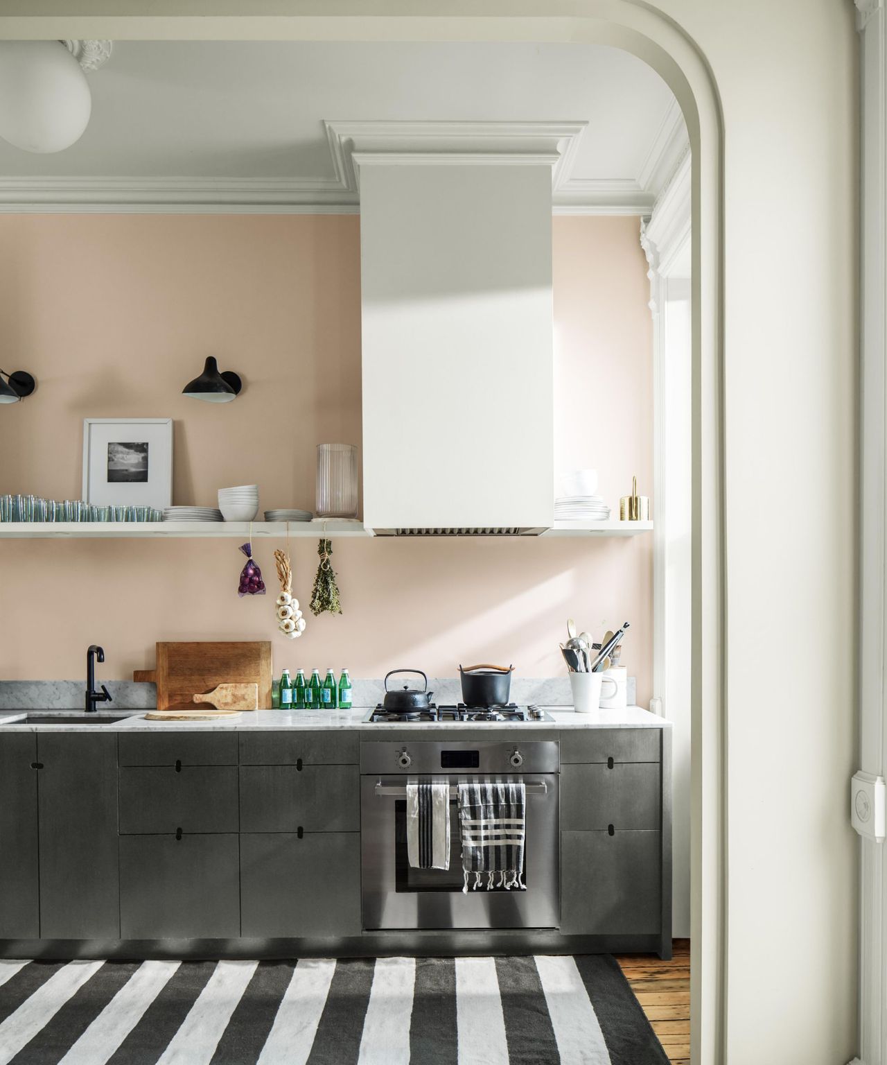Experts Explain The Quietly Colorful Paint Trend Homes And Gardens
