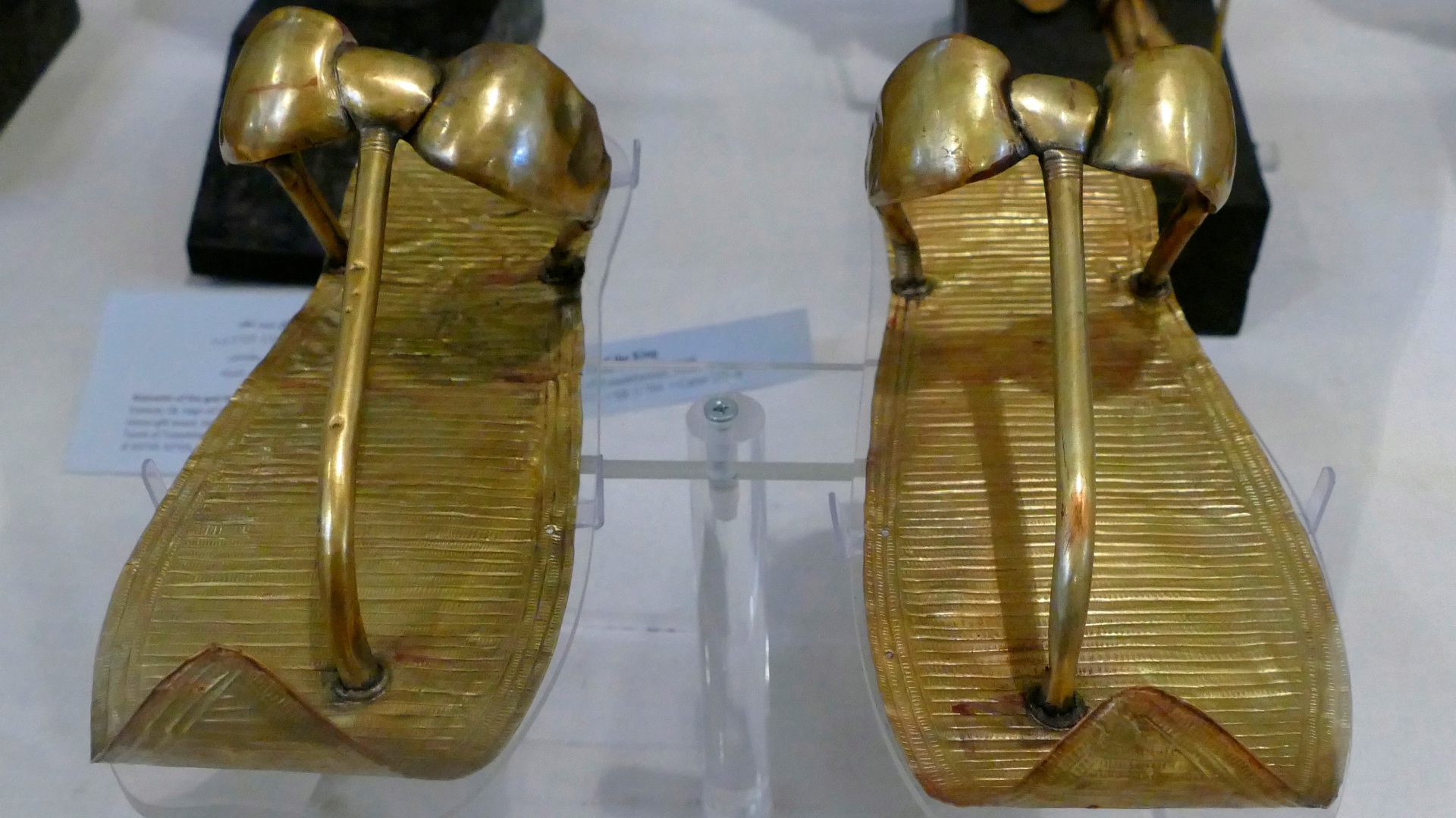 King Tut likely didn&rsquo;t wear these golden sandals when he was alive.