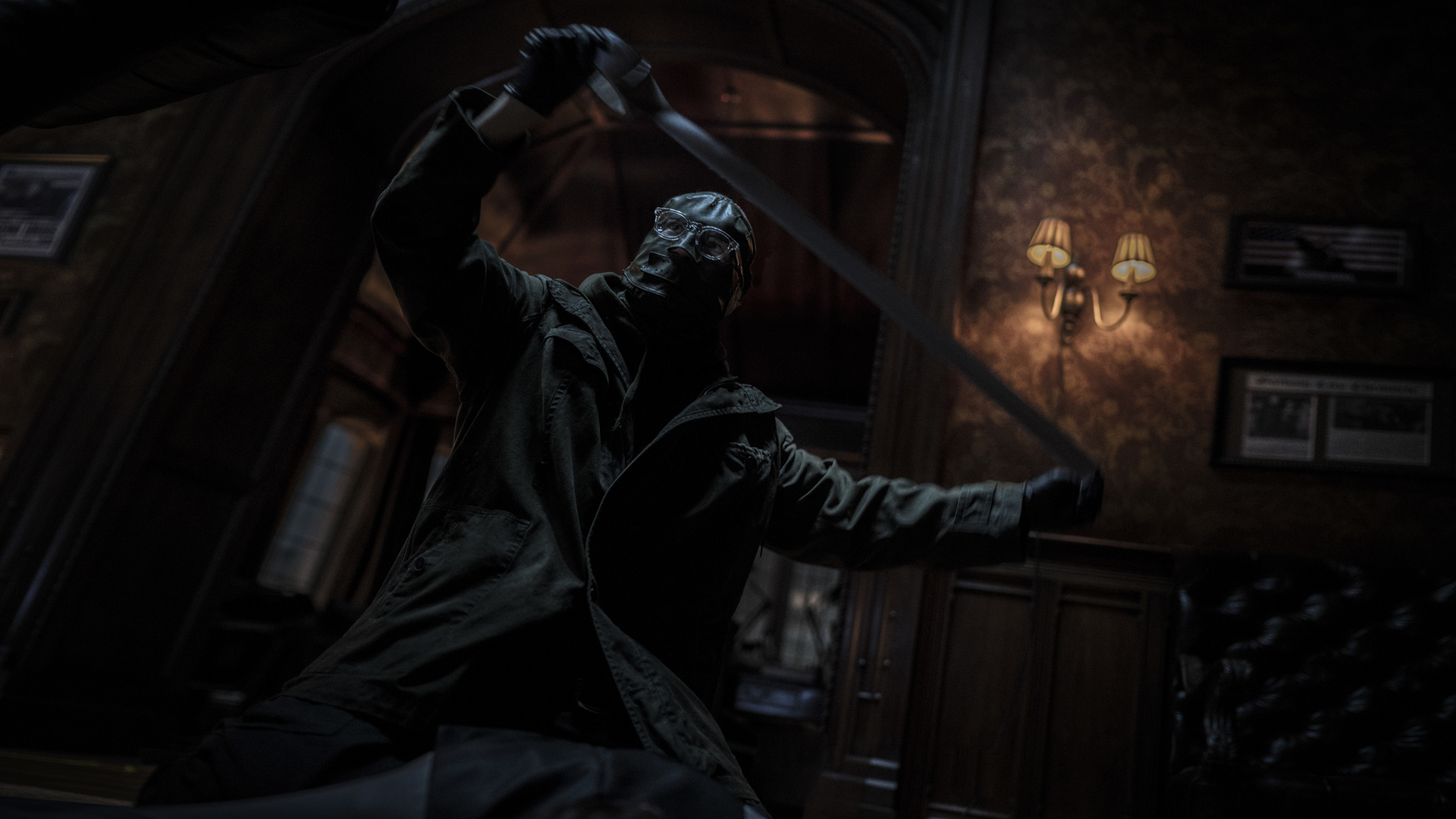 The Batman ending and postcredits scene explained