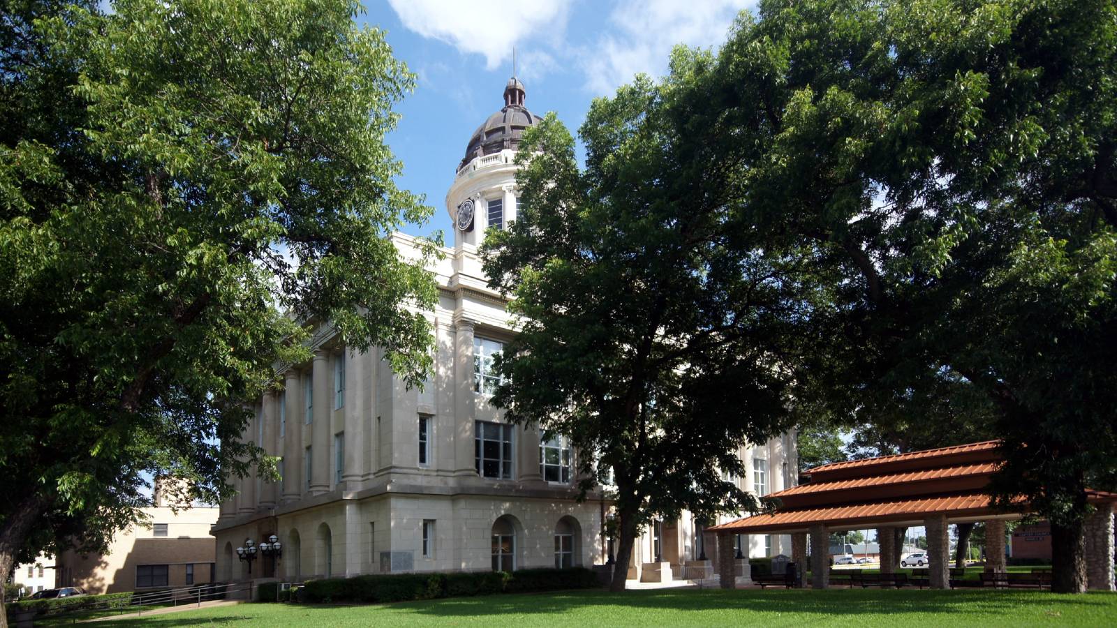 12 Cheapest Small Towns to Live In Business and Money