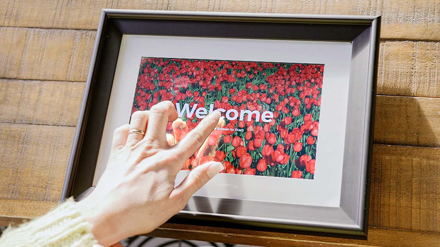 PhotoSpring 10 Digital Photo Frame review Tom's Guide
