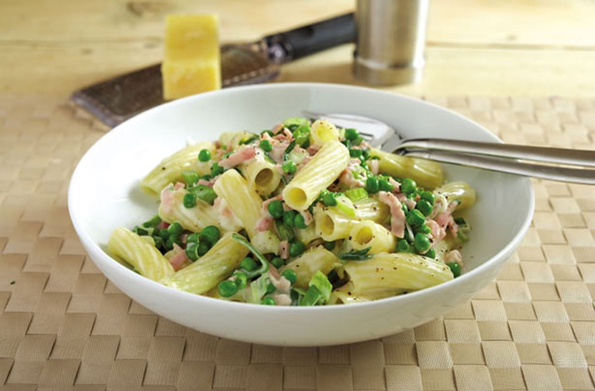 Leek, pea and smoked ham pasta Dinner Recipes GoodtoKnow