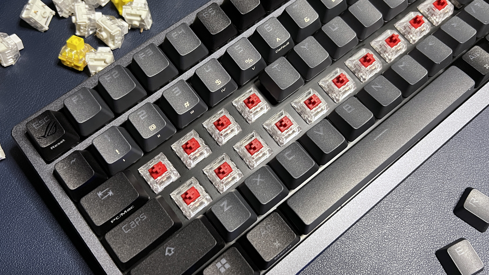 Asus ROG Azoth Review: Almost Perfect, But for the Software | Tom's