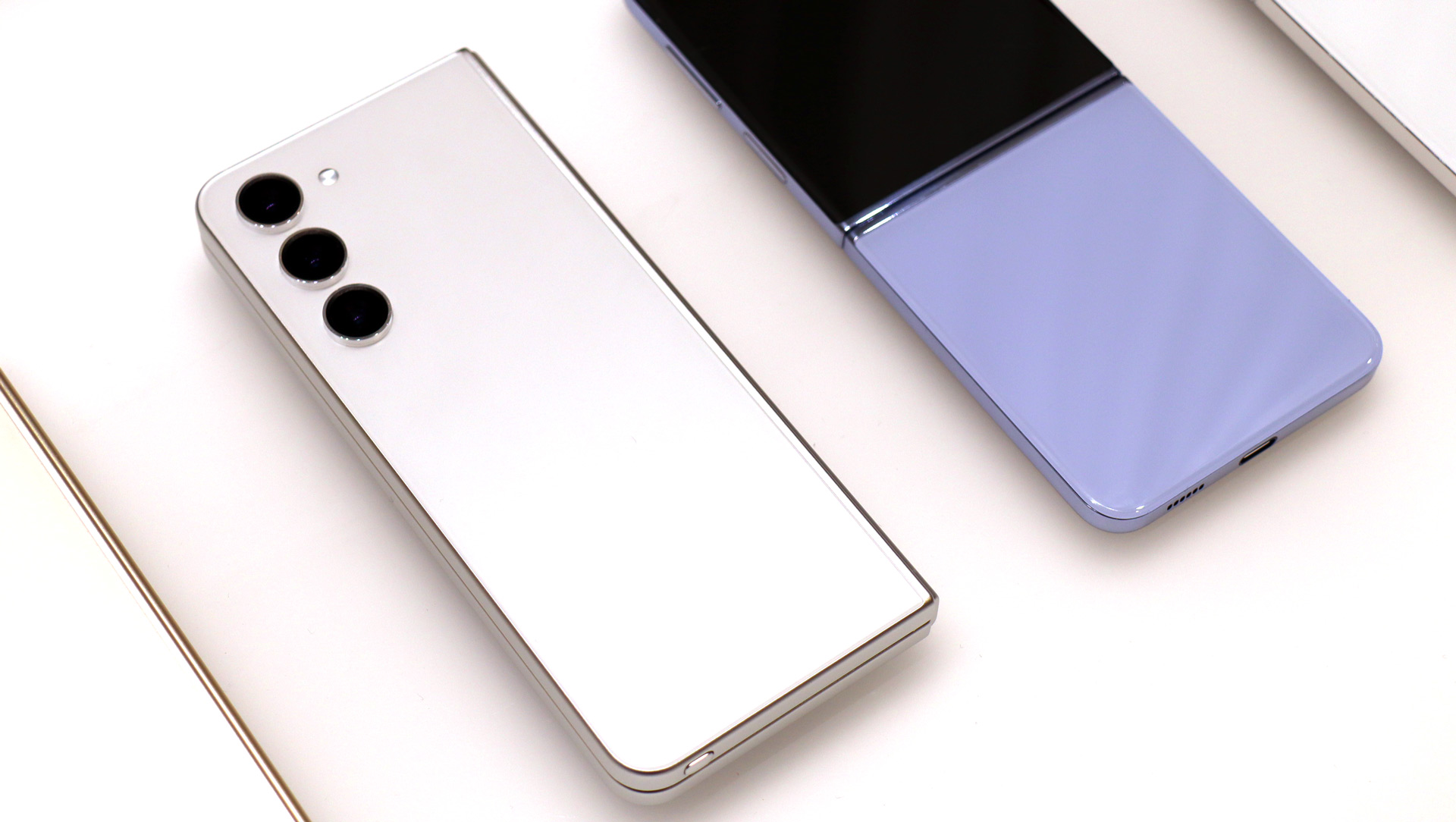 Samsung didn't put an S Pen inside the Galaxy Z Fold 5 for a very