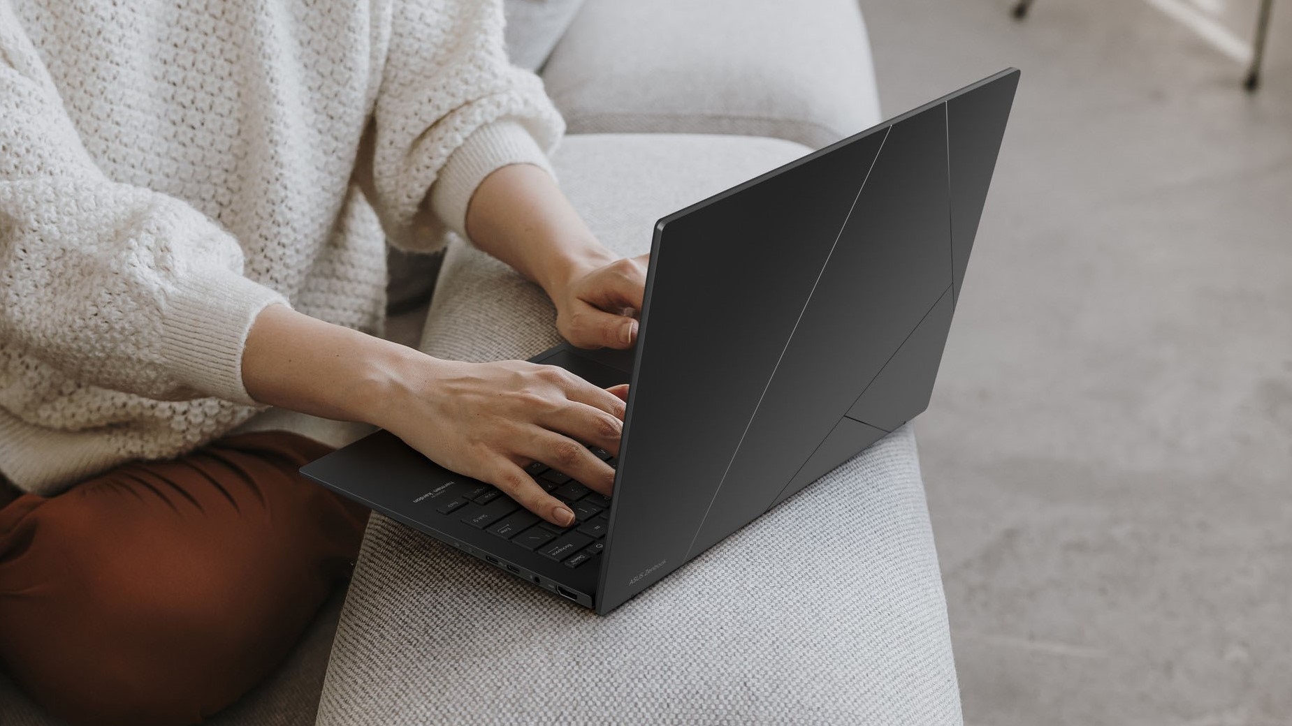 CES 2024 unveils a new Asus Zenbook 14 OLED — our favorite affordable