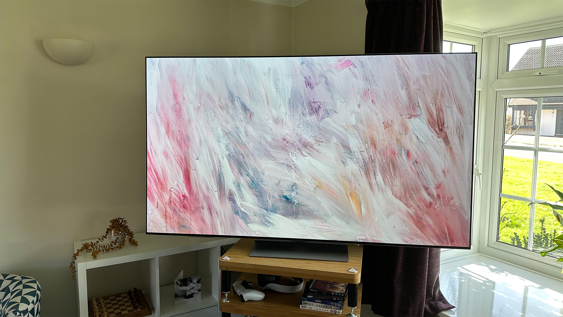 5 ways the LG G3 OLED TV is better than the G2 and 3…
