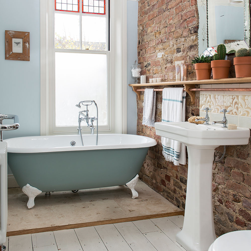 How to paint a bath a super easy step by step guide Ideal Home