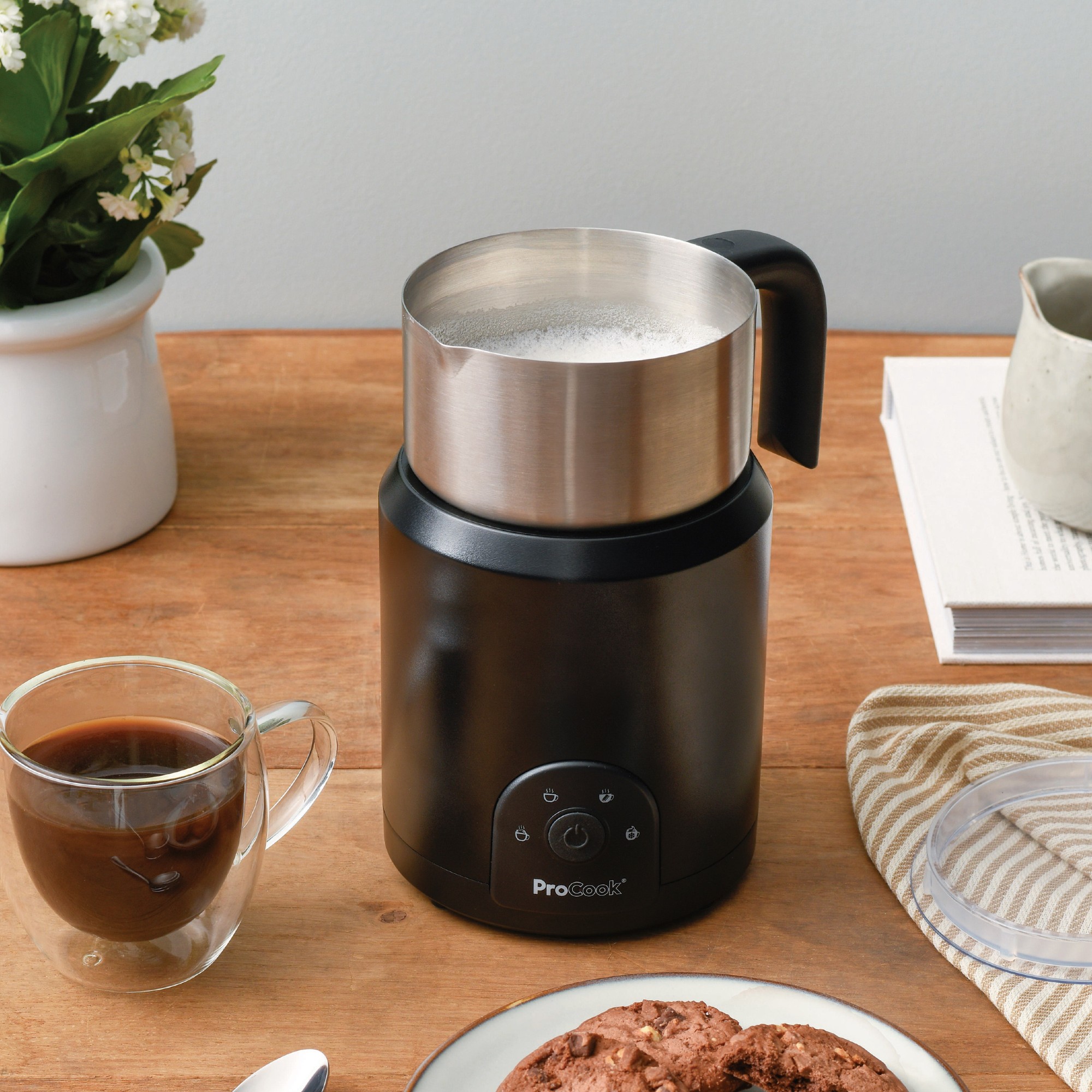 I tried ProCook’s new hot chocolate maker and milk frother Ideal Home