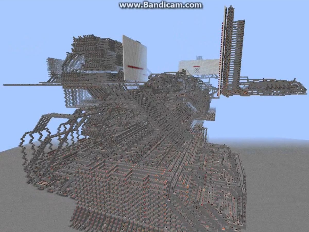 16yearold Makes Working Scientific Calculator in Minecraft Tom's