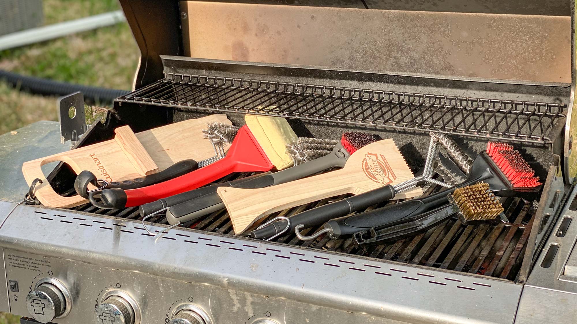 The best grill brushes in 2023 Tested and rated Tom's Guide