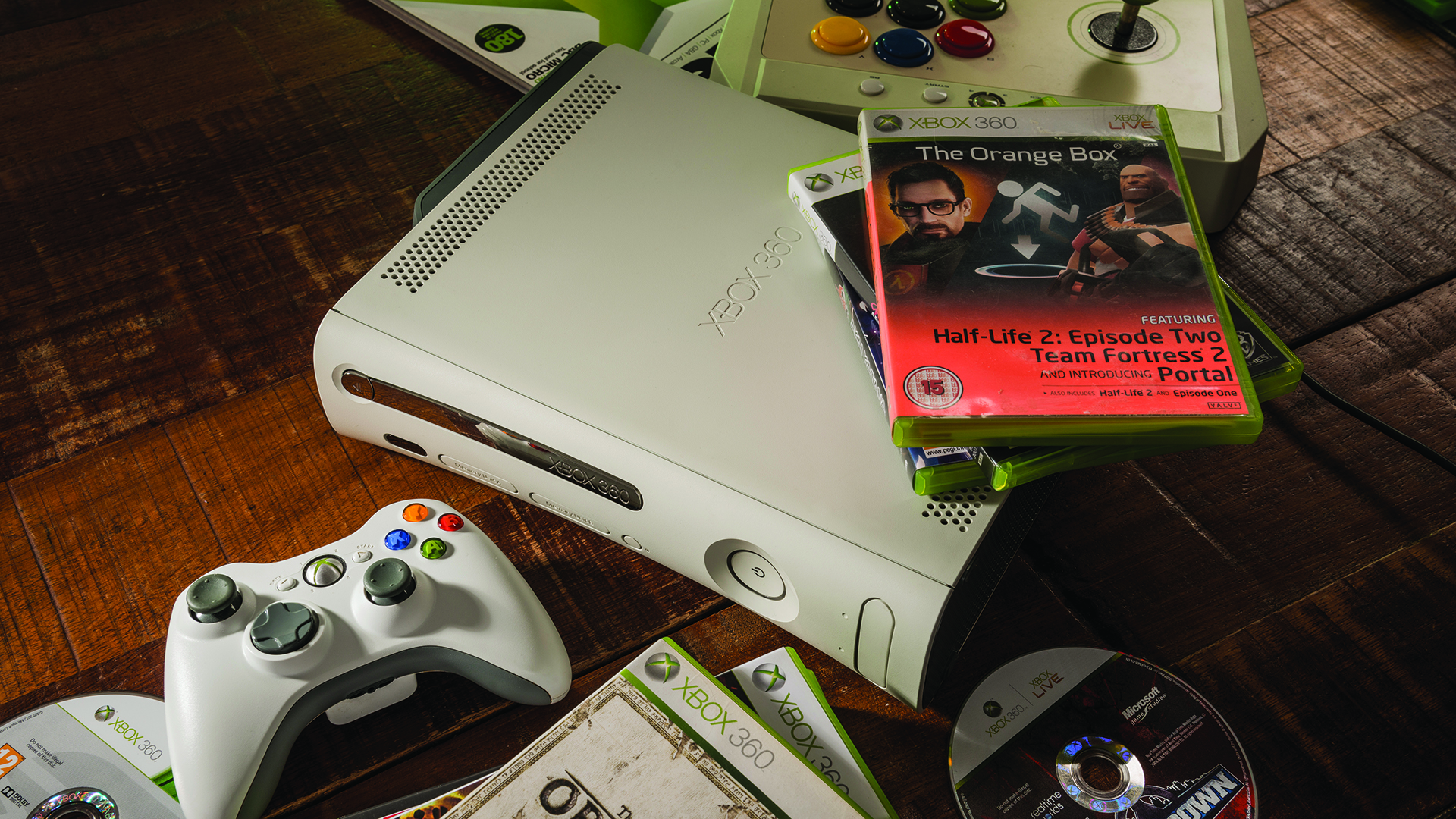 Former Xbox boss says Microsoft was “disadvantaged” before the Xbox 360 era where it was able to “flex its muscles” in third-party gaming: “Having developers feel good, make money on your platform was key”