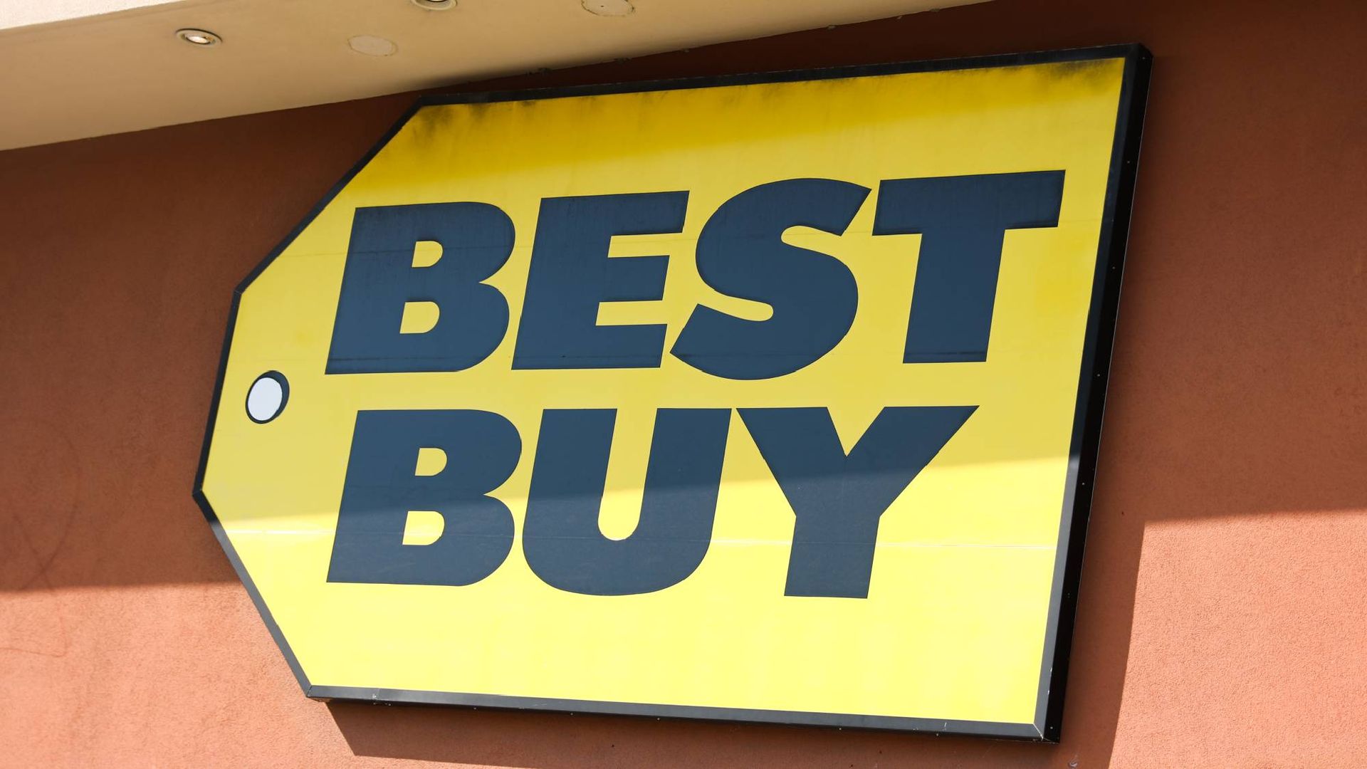 8 Best Buy deals on tech you don't want to miss ahead of Black Friday